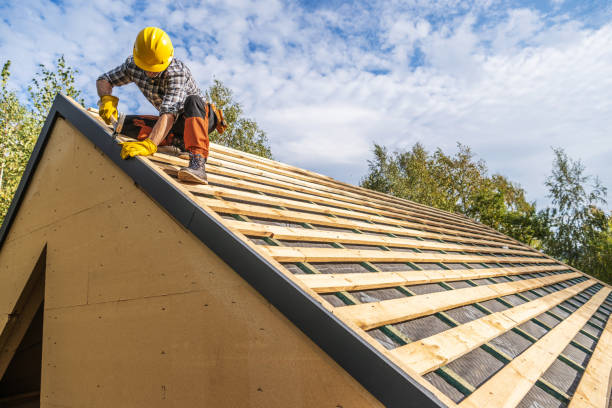 Best Commercial Roofing Services  in Middlebranch, OH